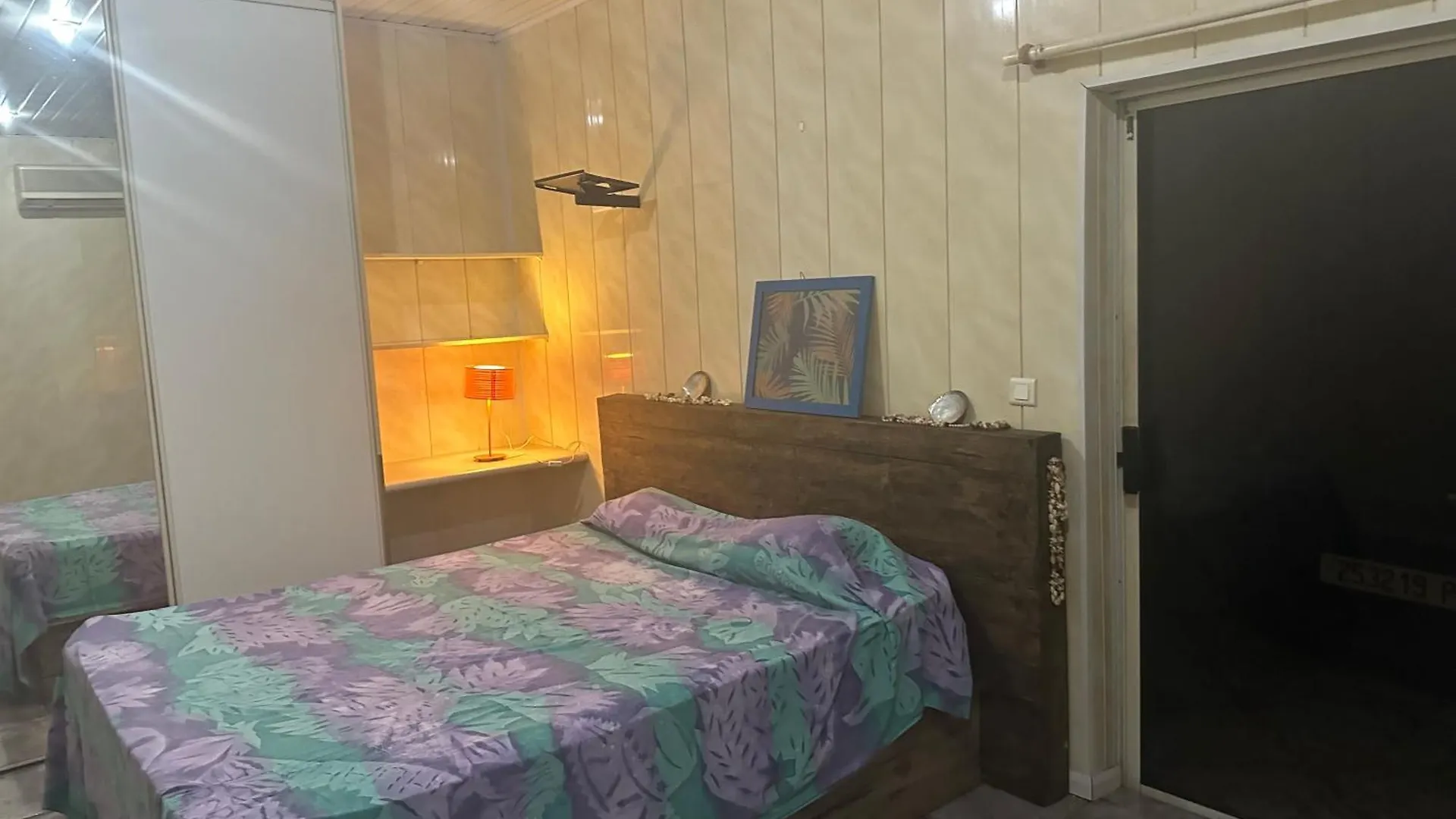 Les Tainas Bis Bed & Breakfast Faaa